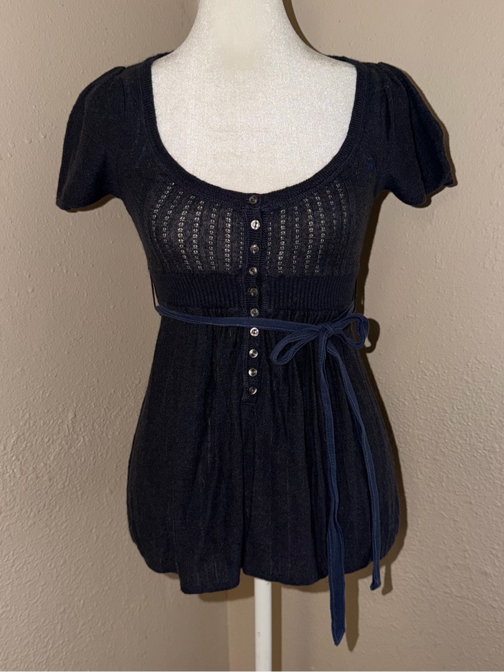 Vintage Y2K Abercrombie & Fitch 2000s Knit Babydoll Henley Top
